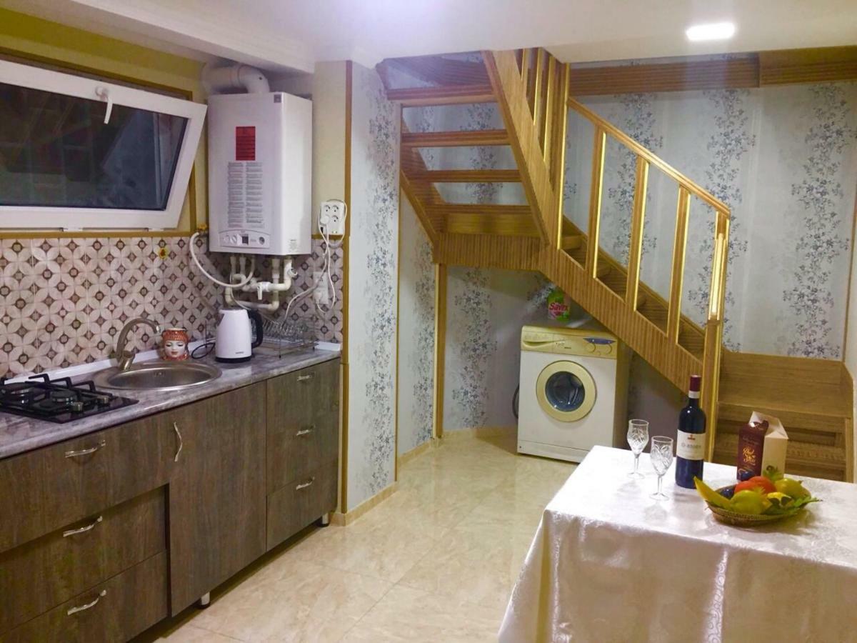 Guliko'S Apartment In Tiflis Exterior foto